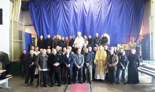 У львівській колонії, де збудують каплицю, в'язні молилися разом з єпископом
